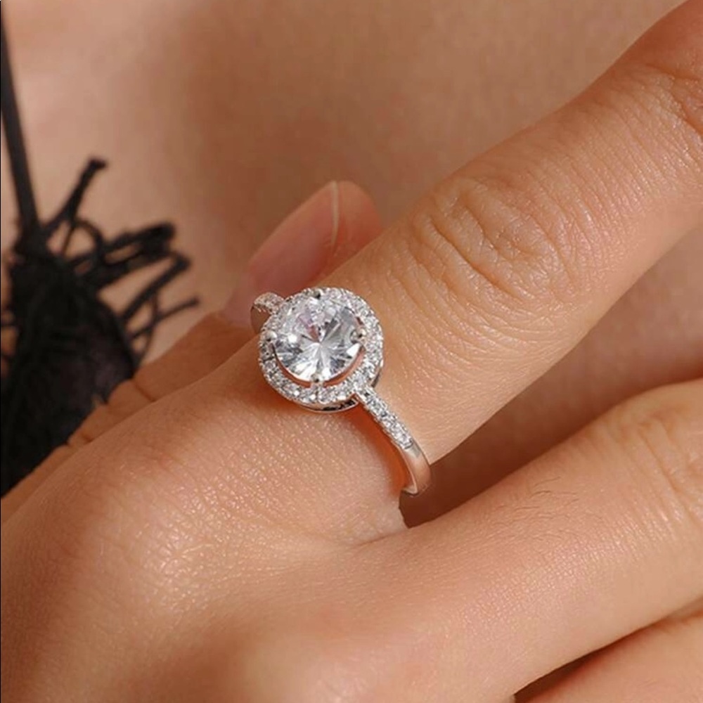 Rhinestone Engraves Ring